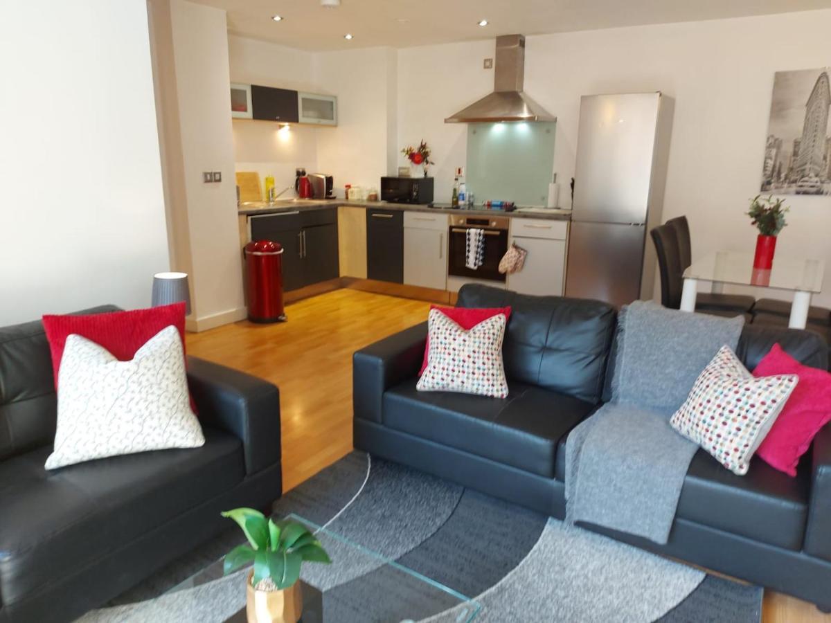 City 2 Bed, 2 Bath, Free Parking & Wifi Sheffield Exterior photo
